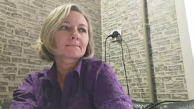 EdithManning online show from 12.29.24