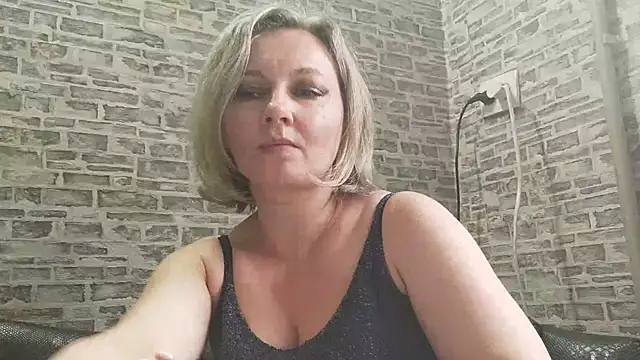 EdithManning online show from 03.14.25