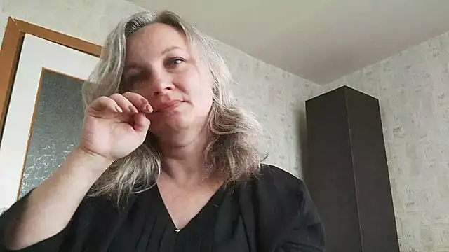 EdithManning online show from 05.17.26