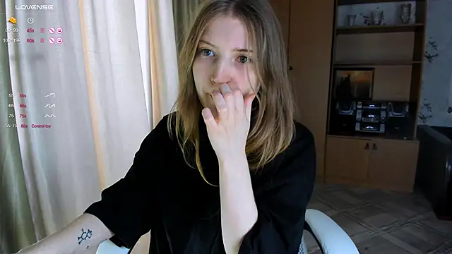 princessaalicc online show from 11.22.25