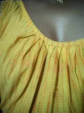 Hot-Anuska online show from 11.05.25