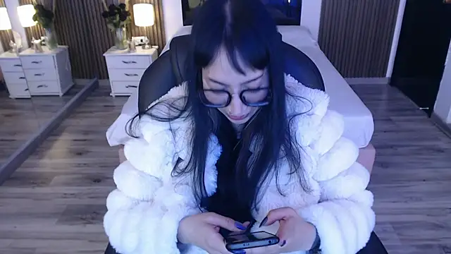 Sam mansson66 online show from 10.18.25