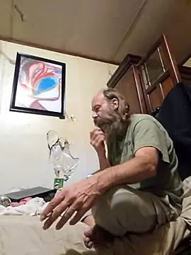 Snapshot of Beyond1978 chatting on 10.26.25 Beyond1978 online show from 10.26.25