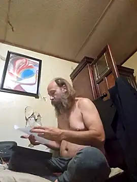 Snapshot of Beyond1978 chatting on 11.06.25 Beyond1978 online show from 11.06.25