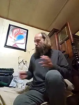 Snapshot of Beyond1978 chatting on 11.08.25 Beyond1978 online show from 11.08.25