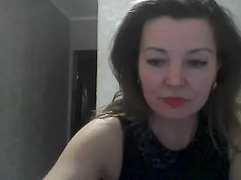 Snapshot of VselenaSun402 chatting on 01.09.25 VselenaSun402 online show from 01.09.25