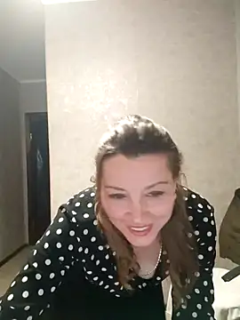Snapshot of VselenaSun402 chatting on 03.13.25 VselenaSun402 online show from 03.13.25