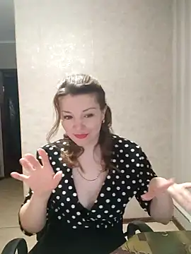 Snapshot of VselenaSun402 chatting on 03.22.25 VselenaSun402 online show from 03.22.25