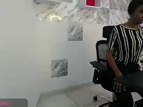 Zaya Smith online show from 02.01.25