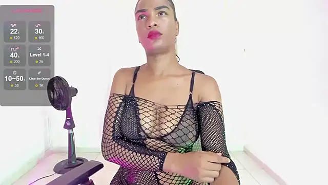 Zaya Smith online show from 10.04.25