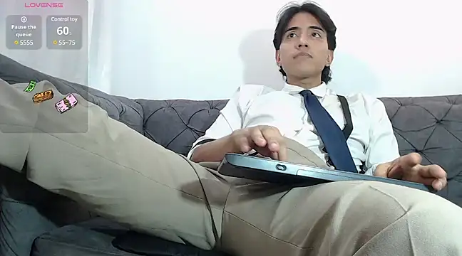 Snapshot of angelbianchii chatting on 12.06.24 angelbianchii online show from 12.06.24