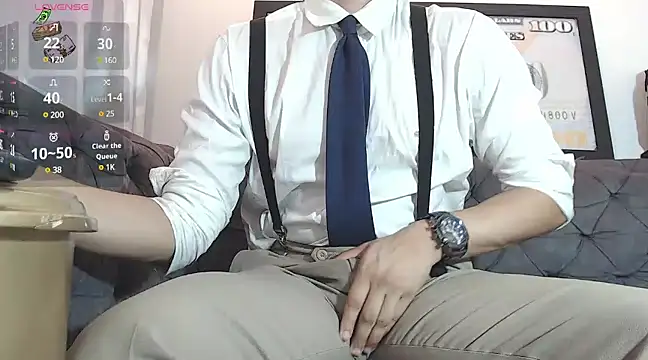 Snapshot of angelbianchii chatting on 12.10.24 angelbianchii online show from 12.10.24