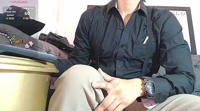Snapshot of angelbianchii chatting on 12.11.24 angelbianchii online show from 12.11.24