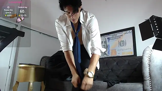 Snapshot of angelbianchii chatting on 12.28.24 angelbianchii online show from 12.28.24