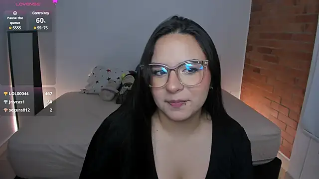 charlotte blass online show from 01.10.25
