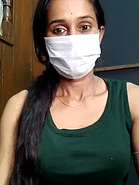 Snapshot of Oleevia chatting on 03.09.26 Oleevia online show from 03.09.26