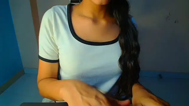 Snapshot of Chandani-Love chatting on 05.01.26 Chandani-Love online show from 05.01.26