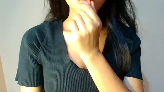 Snapshot of Chandani-Love chatting on 05.18.26 Chandani-Love online show from 05.18.26