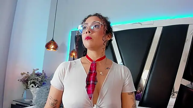 antonelllepiercee online show from 12.29.24
