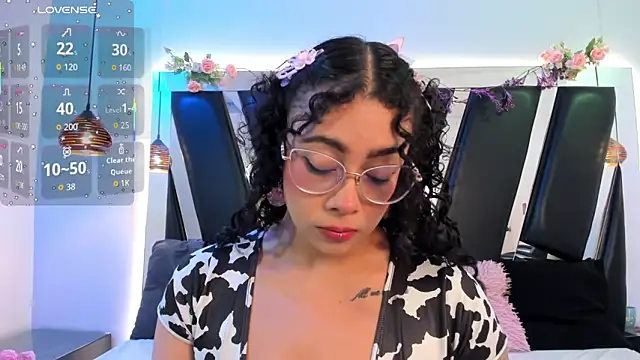 antonelllepiercee online show from 02.04.26