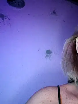 Kasandra Ho online show from 12.27.24