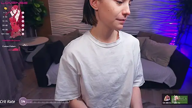 Snapshot of EditaBumford chatting on 12.19.24 EditaBumford online show from 12.19.24