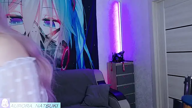 Aurora Natsuki online show from 10.15.25