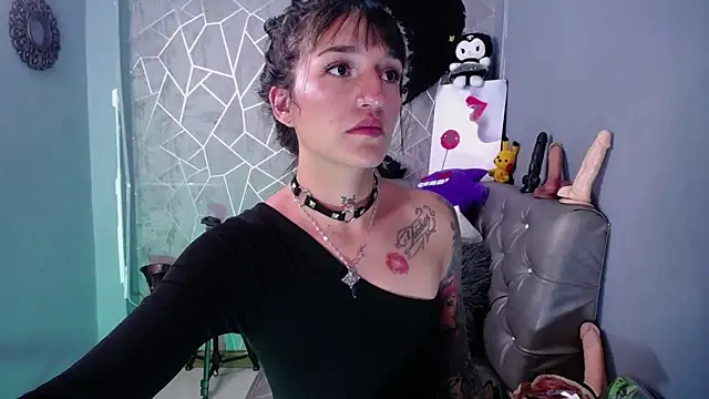 amelierouss online show from 09.12.25