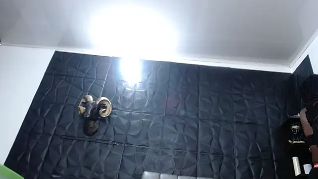 Hanna Fox 69 online show from 12.21.25