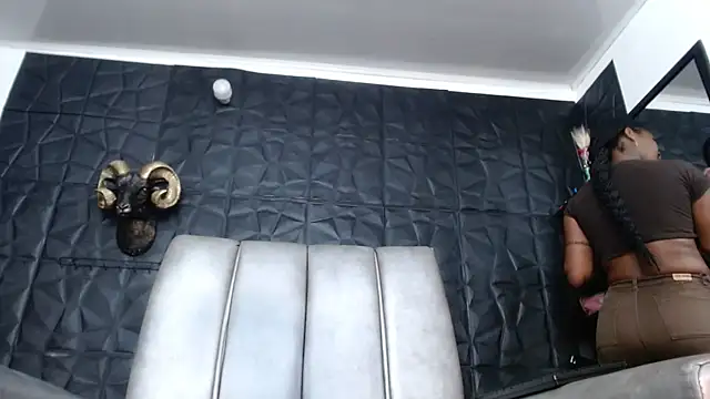 Hanna Fox 69 online show from 02.23.26