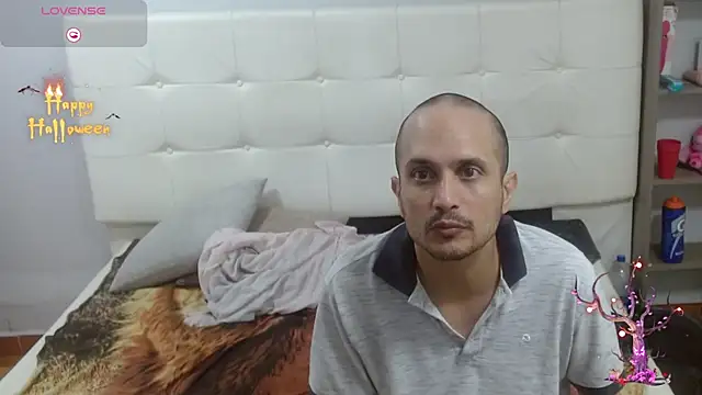 Candy and Jh0n online show from 10.11.25