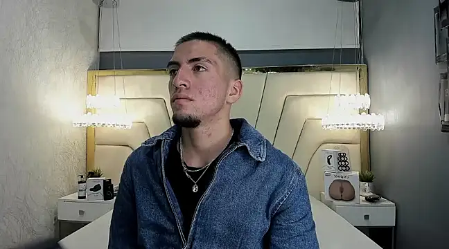 King Dante  online show from 02.14.25