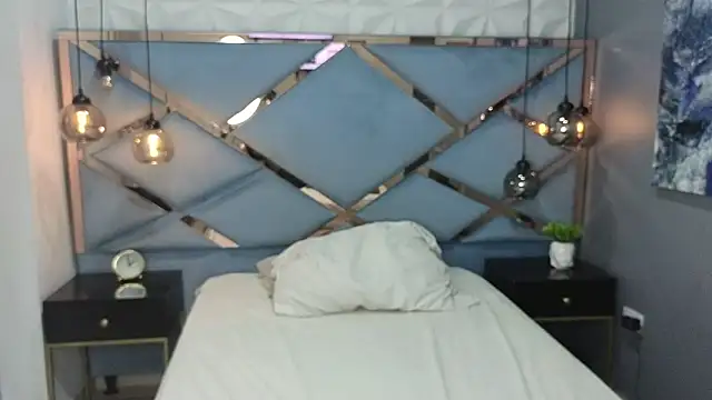 King Dante  online show from 09.25.25