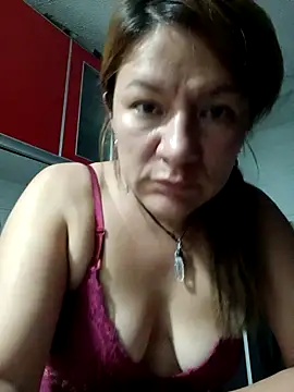 Skylar-Vox- online show from 02.02.25