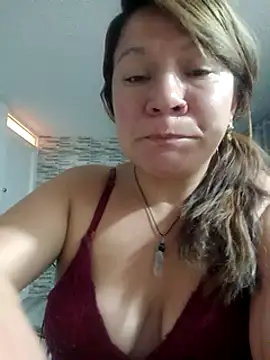 Skylar-Vox- online show from 02.14.25
