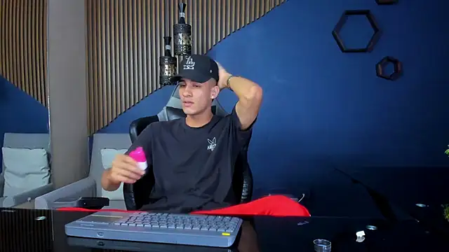 JakeMoxley online show from 01.20.25