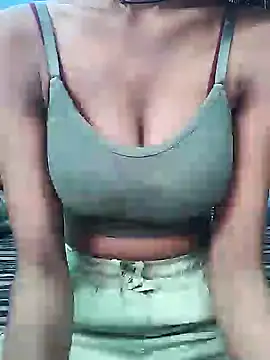 Snapshot of Anarkali900 chatting on 01.13.25 Anarkali900 online show from 01.13.25