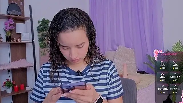 emilyrouxe online show from 03.04.26