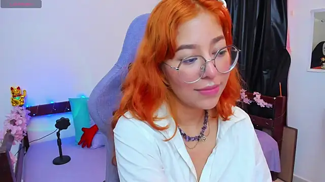  Moon Johnson online show from 02.09.26