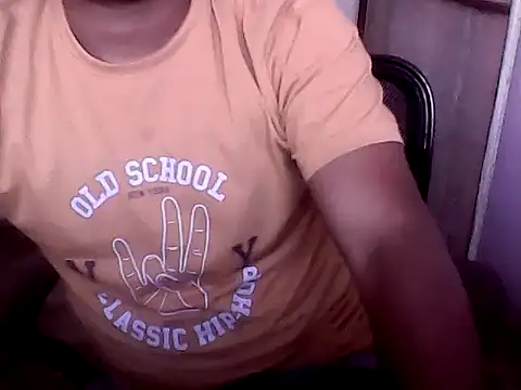 Snapshot of sudhastriper chatting on 03.08.25 sudhastriper online show from 03.08.25