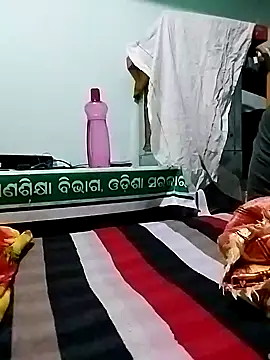 Snapshot of sudhastriper chatting on 03.08.25 sudhastriper online show from 03.08.25