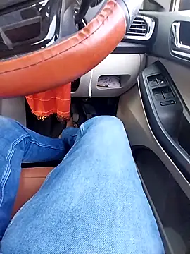 Snapshot of sudhastriper chatting on 10.14.25 sudhastriper online show from 10.14.25