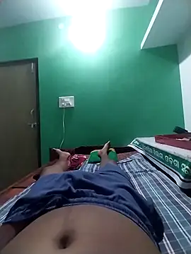 Snapshot of sudhastriper chatting on 10.16.25 sudhastriper online show from 10.16.25