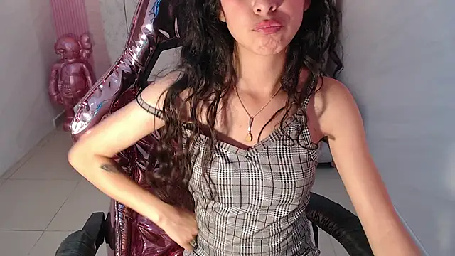 paris sub1  online show from 02.06.25