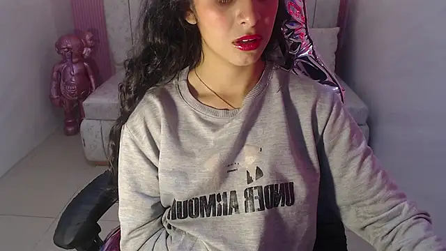 paris sub1  online show from 03.03.25