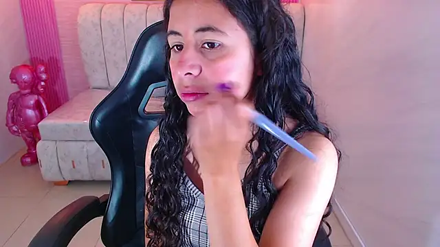 paris sub1  online show from 09.19.25