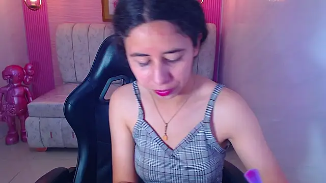 paris sub1  online show from 10.15.25