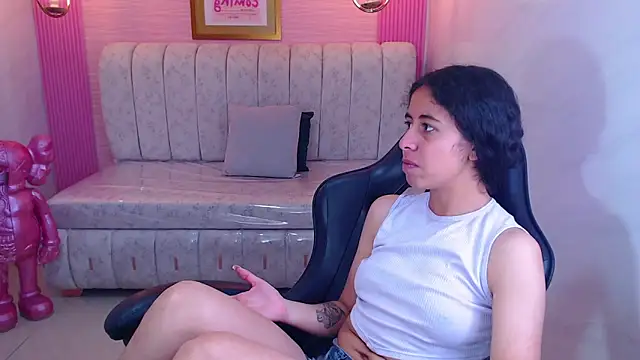 paris sub1  online show from 10.18.25