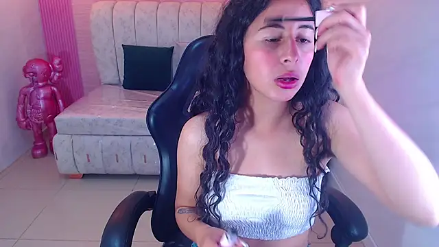 paris sub1  online show from 11.01.25