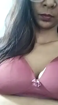 Aaliya Love online show from 12.17.24